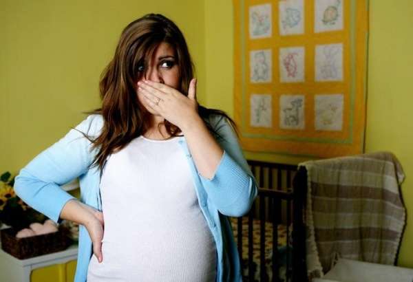 Причины возникновения изжоги во время беременности могут быть разными