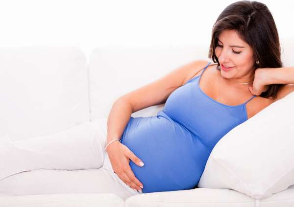 Полижинакс при беременности – это противогрибковый препарат с антибактериальным действием, который помогает вылечить ряд неприятных заболеваний, которые могут возникнуть в период беременности