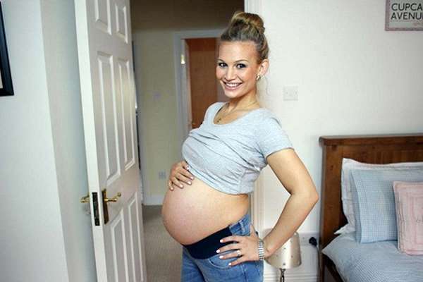 На 35 неделе беременности следует с особой осторожностью следить за состоянием здоровья 