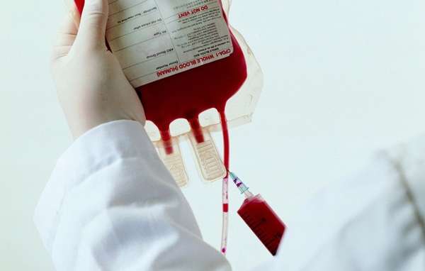 Человек, у которого первая отрицательная, из-за отсутствия антигенных свойств считается самым безопасным донором для переливания крови