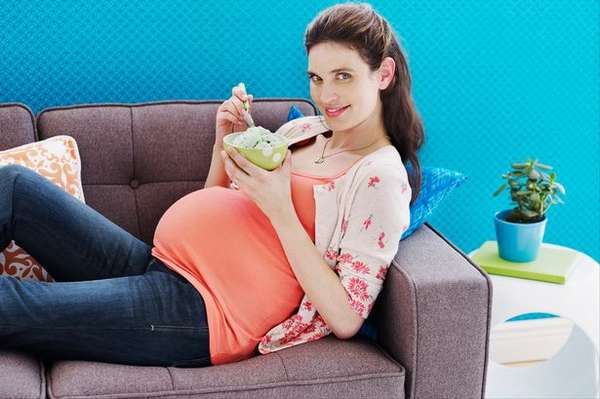 Питание беременной женщины должно быть полезным и приносить только положительные эмоции