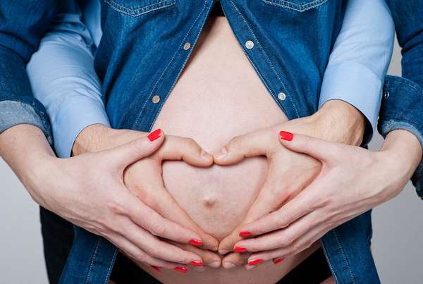 Чтобы легко перенести беременность, вас должен поддерживать близкий человек 