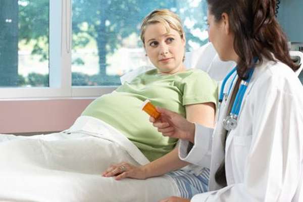 Опасным во время беременности как для ребенка, так и для женщины может быть холецистит 