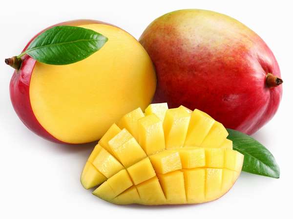 Манго - сочный фрукт с массой витаминов и микроэлементов