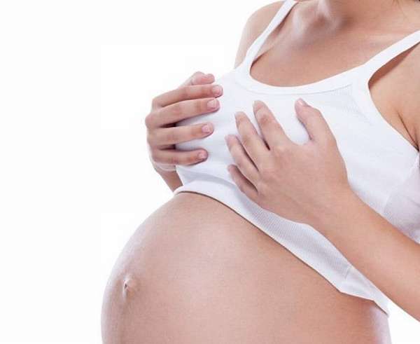 Если вы обнаружили молозиво при беременности, то не стоит волноваться, поскольку это частое явление у женщин 