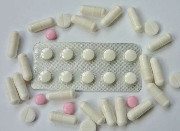 Инструкцию к препарату Дицинон можно найти в упаковке или скачать в интернете 