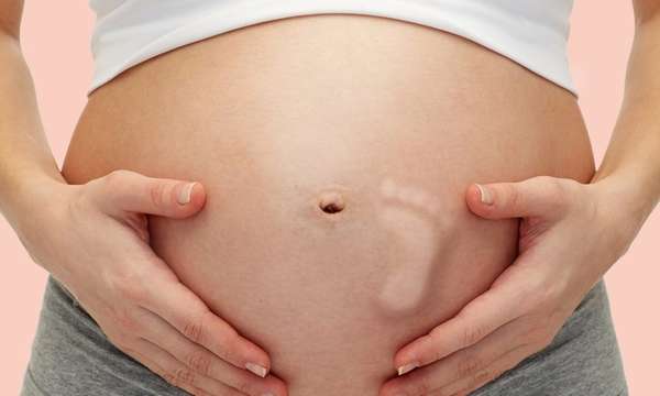 На 30 неделе беременности рекомендуется строго отслеживать все ощущения, в особенности те, которые относятся к шевелениям плода внутри матки и их интенсивности