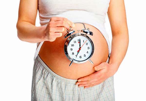 Во время беременности женщине важно придерживаться правильного режима дня 